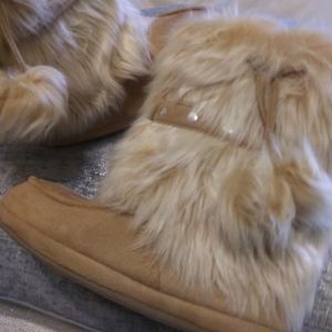 Steve Madden winter boots